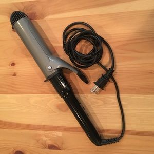 Conair Infiniti Pro 1 1/2” Curling Iron